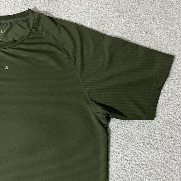 Youngla Shirt Mens XL Green Performance Workout Stretch Lightweight Short Sleeve - Picture 5 of 9